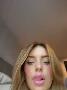 Alirawrz Webcam-Show
