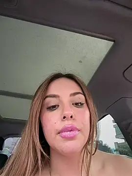 Alirawrz's Live XXX Chat