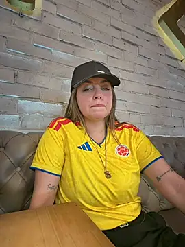 Alirawrz's Webcam Show