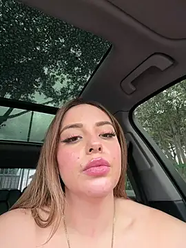 Alirawrz's Webcam Show