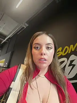 Alirawrz's Webcam Show