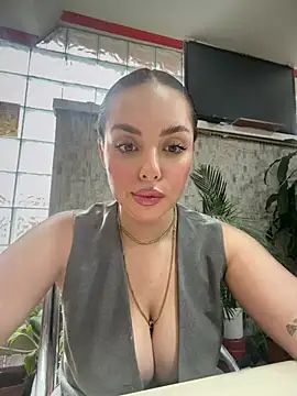 Alirawrz Webcamshow
