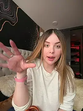 Alirawrz's Webcam Show
