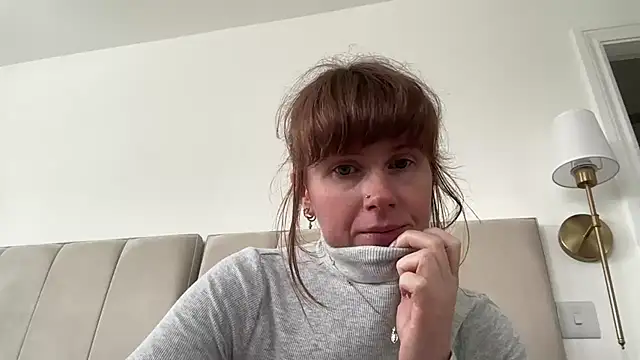 redheadrosie69's Webcam Show