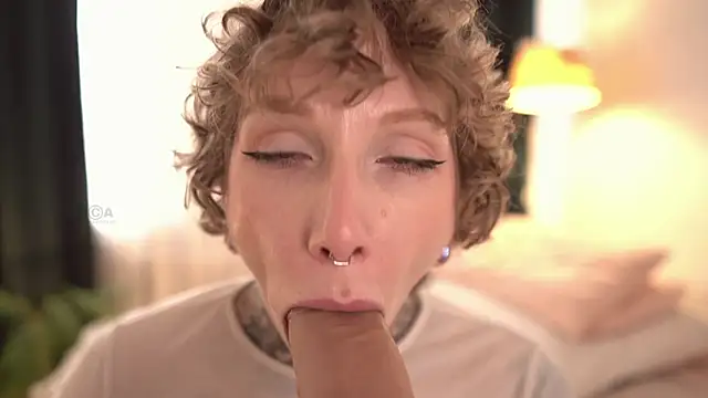 ifuckingtoy_'s Webcam Show