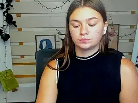 Chat XXX en directo de Josephine_Kiss