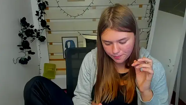 Josephine_Kiss: онлайн-секс-чат
