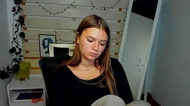 Josephine_Kiss' Live XXX Chat