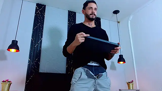 Erick_Wall Adlı Modelin Web Kamerası Şovu