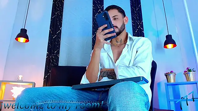 Erick_Wall Webcamshow