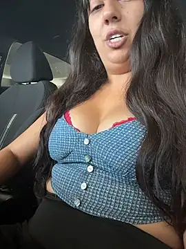 hotpinkangel Show in webcam
