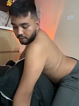 AlanDaviss Pertunjukan Webcam