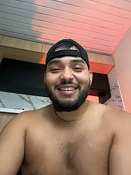 AlanDaviss Show in webcam