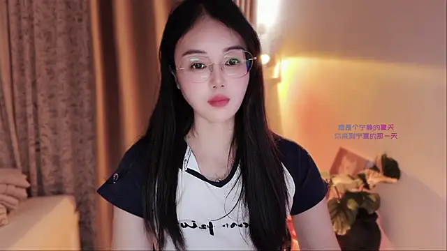 yueyue6811 现场XXX聊天