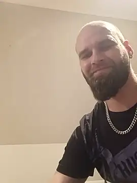 Dj8717 Show in webcam