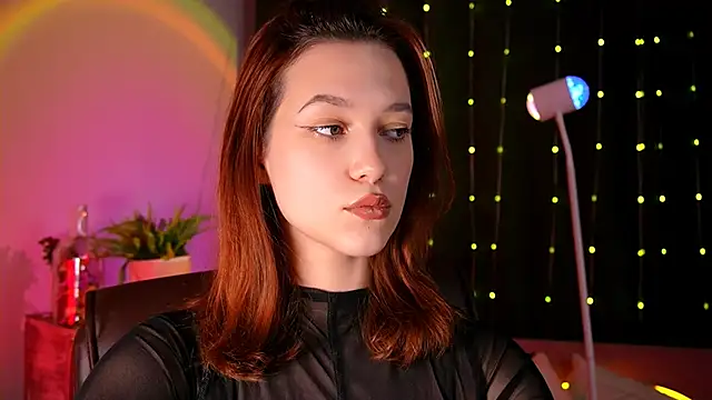 LolaLemona's Live XXX Chat
