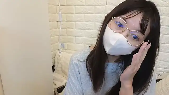 Chatroom XXX en direct de eno_pink