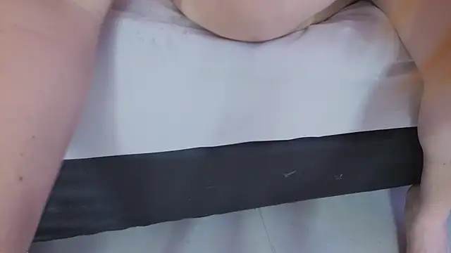 AllisonRoberts_ Live Chatraum