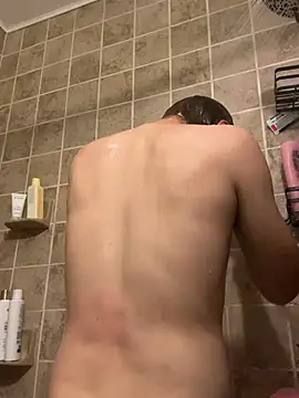 yOuNgNhUnG2199 webkamerás műsora