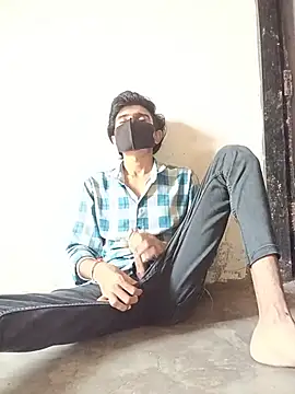 Yash_Sharma18's Webcam Show