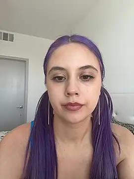 Chat +18 de Lucydollofficial ao vivo