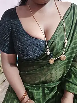 Pokazy przed kamerką – louise92