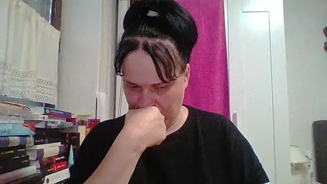 _squirty_cum_lady_'s Live Chat Room