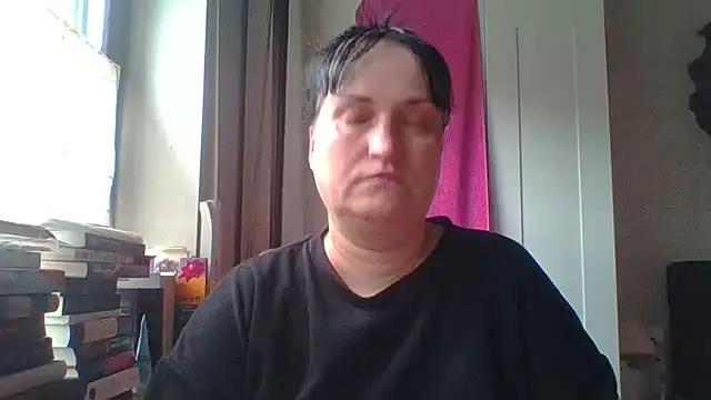 _squirty_cum_lady_'s Live Chat Room