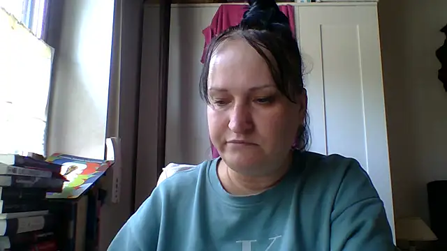 _squirty_cum_lady_'s Live XXX Chat