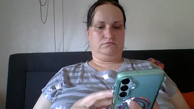 _squirty_cum_lady_'s Live XXX Chat