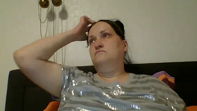 _squirty_cum_lady_'s Live XXX Chat