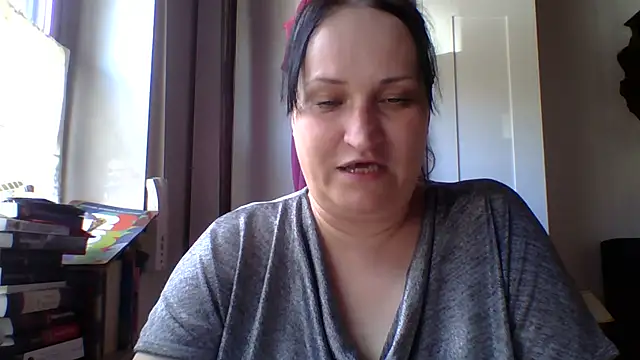 _squirty_cum_lady_'s Live XXX Chat