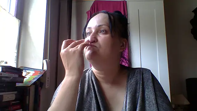 _squirty_cum_lady_'s Live XXX Chat