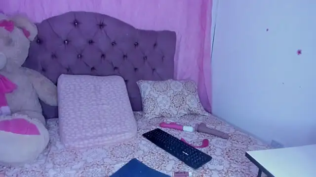 غرفة دردشة Dana_Jeins المباشرة