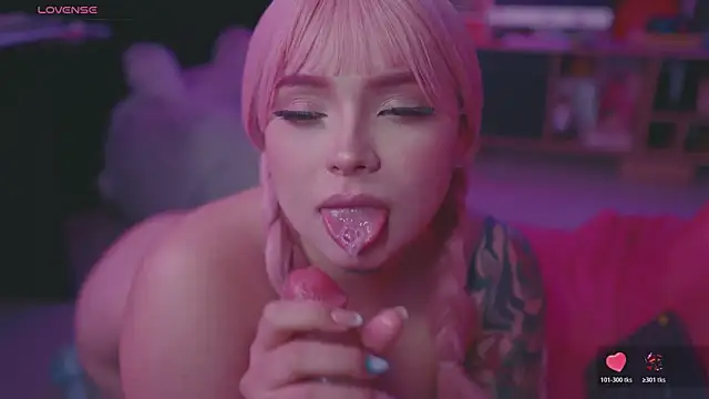 sensualkattt Шоу с уебкамера