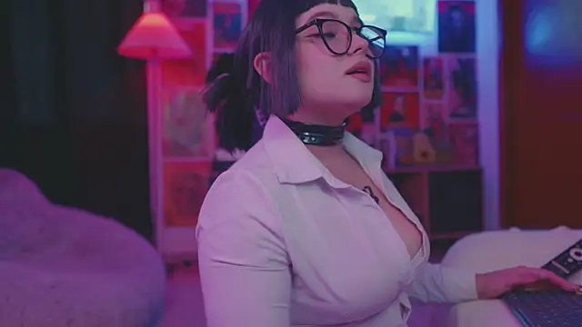 הופעת וובקאם של sensualkattt