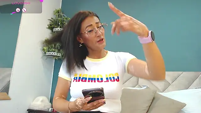 SharisWillian's Live XXX Chat