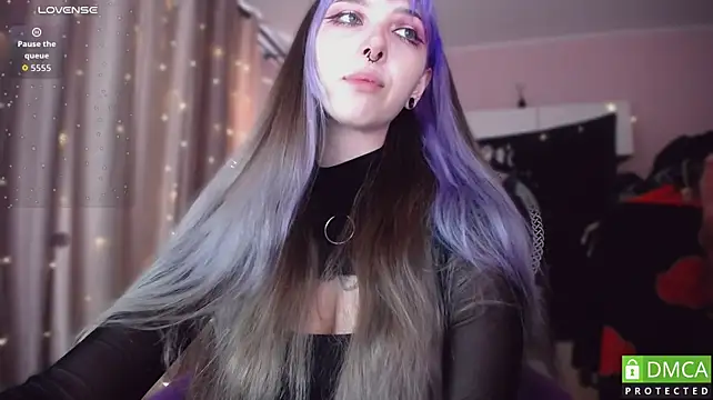 JustMeowGirl's Webcam Show