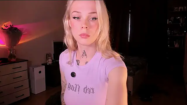 Polusladkoye's Live XXX Chat