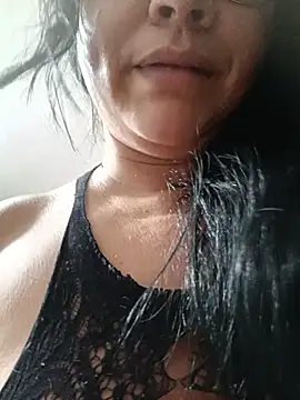 alondraabrown's Live XXX Chat