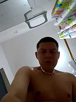 Alezunique Adlı Modelin Web Kamerası Şovu