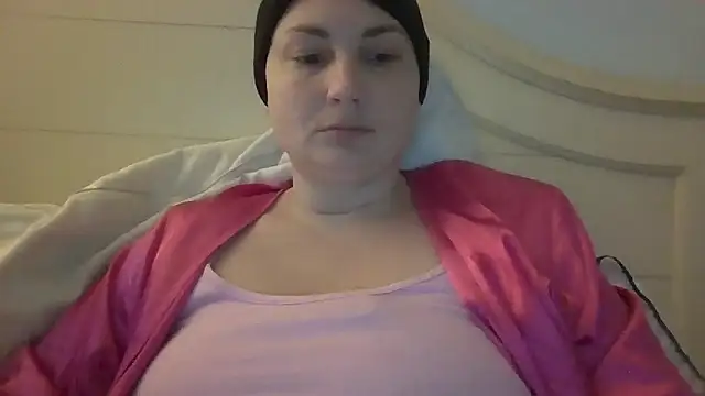 Emily33333 Live XXX-Chat