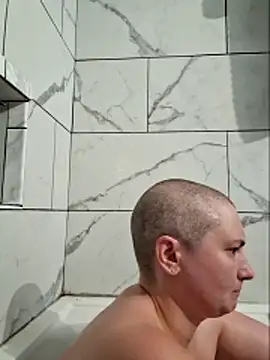 Emily33333 Live Chatraum