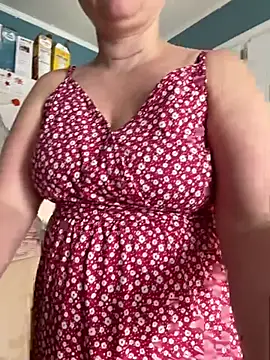 Emily33333's Live XXX Chat
