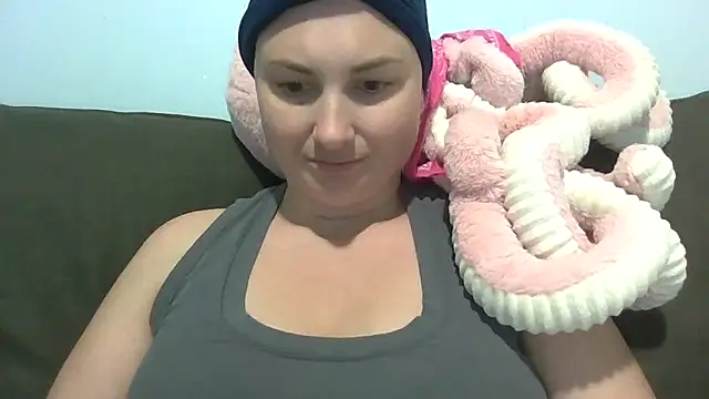 Emily33333's Webcam Show