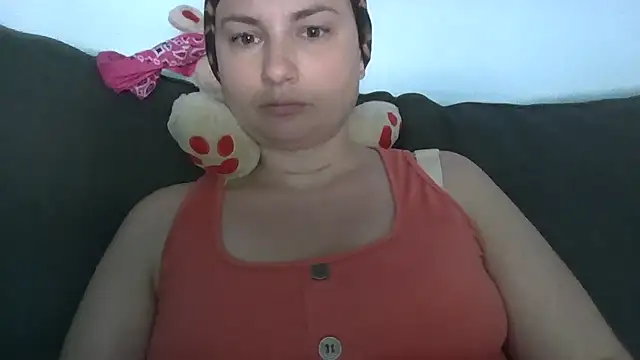Emily33333 ওয়েবক্যাম শো
