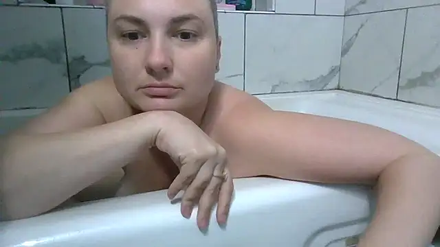 Emily33333 Chat XXX live