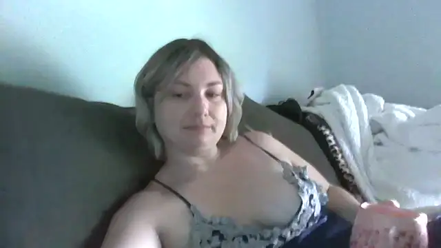 Emily33333 Chat XXX live