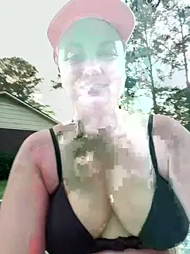 Emily33333's Webcam Show
