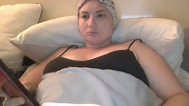 Emily33333 现场XXX聊天